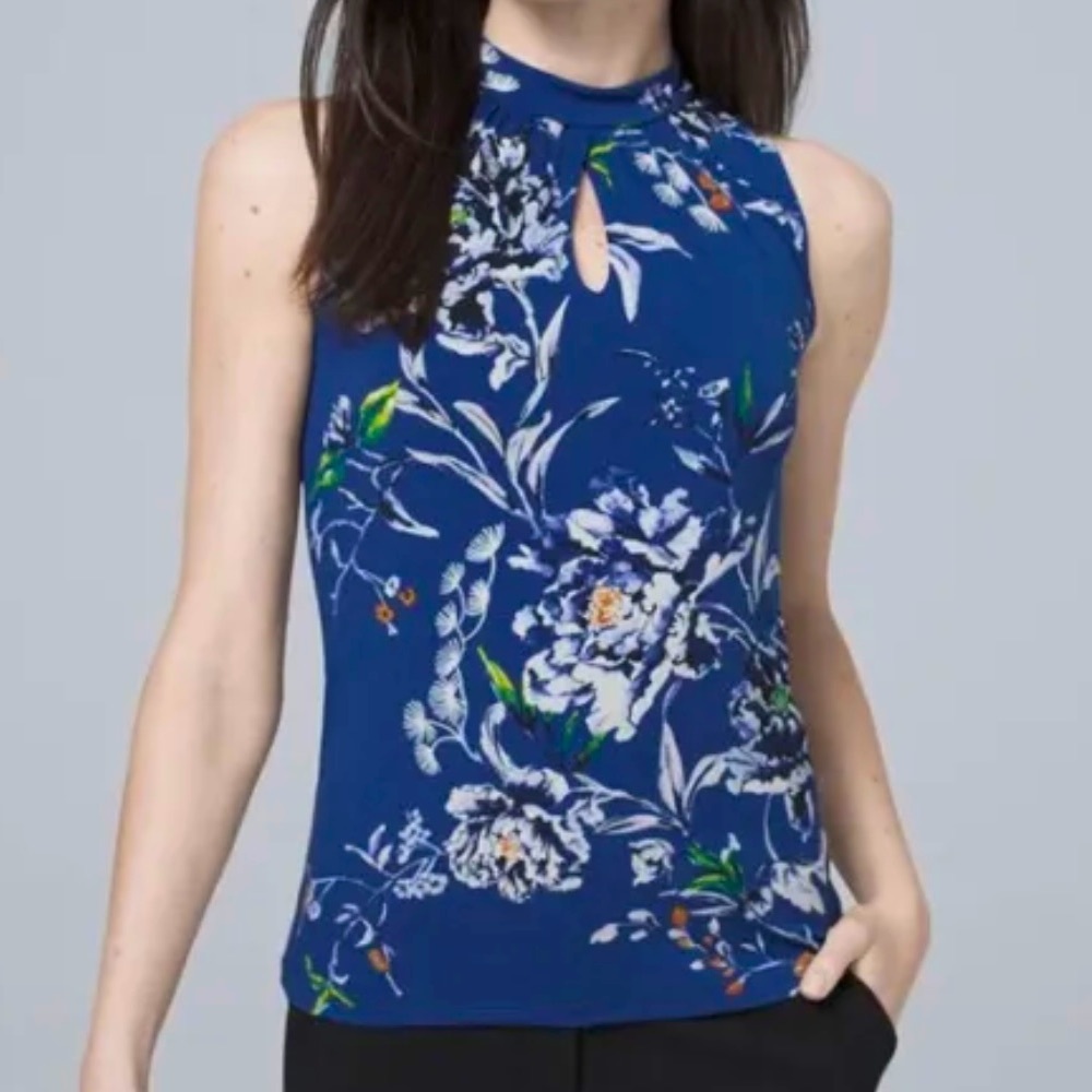NWT White House Black Market “Bloom” Halter Top in XS
